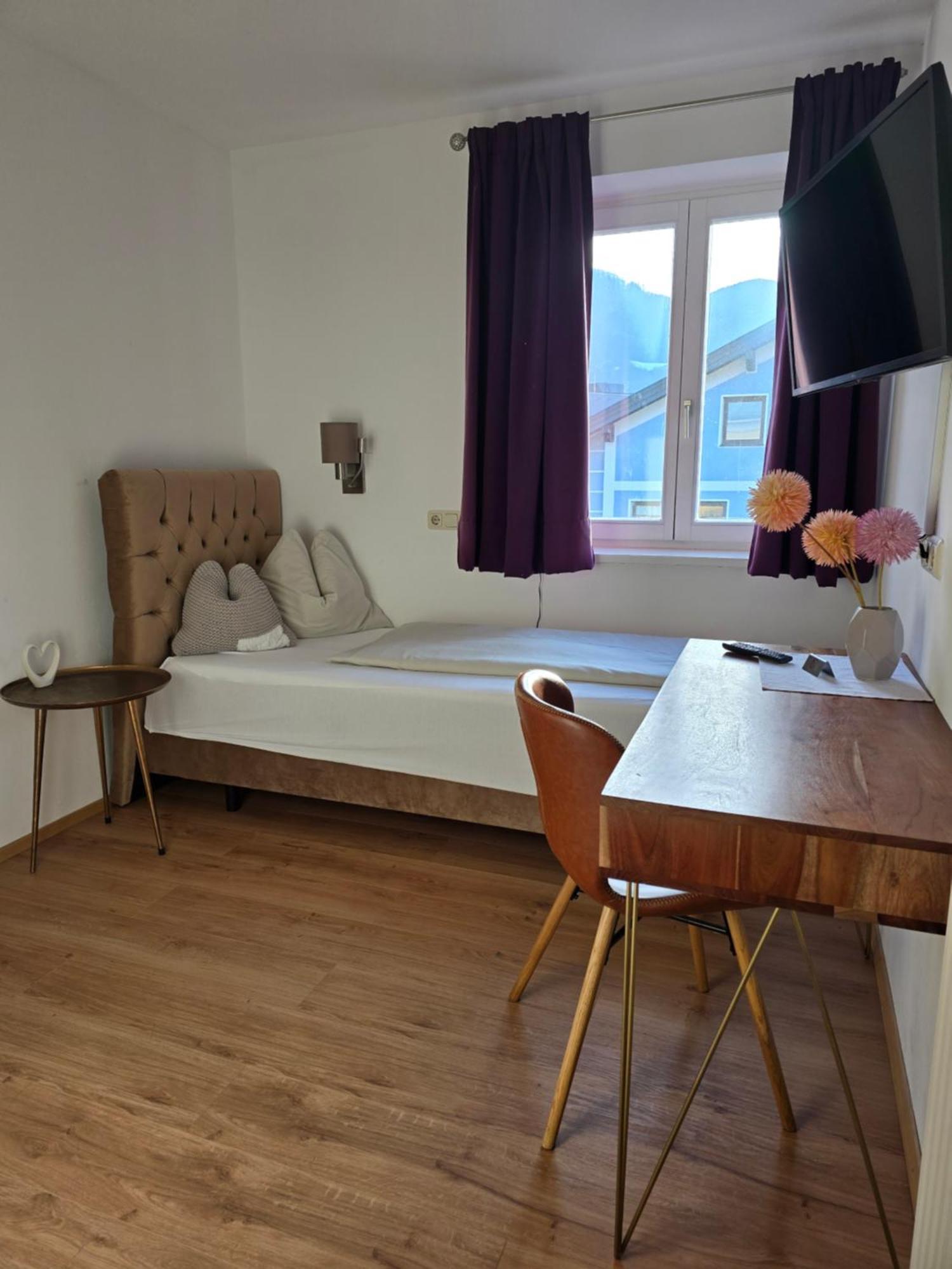 Hotel Hafnerwirt Hallein Eksteriør billede